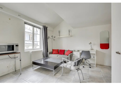 Mieszkanie do wynajęcia - Rue de Sévigné Paris, Francja, 20 m², 1805 USD (7490 PLN), NET-101658652