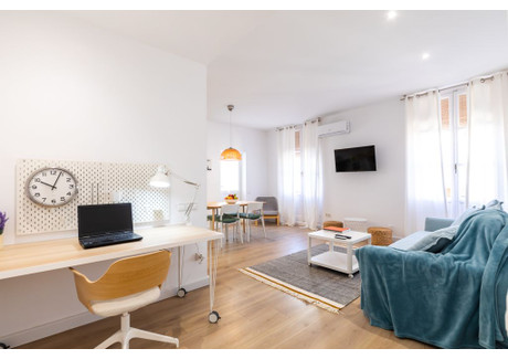 Mieszkanie do wynajęcia - Carrer de Santa Irene Valencia, Hiszpania, 62 m², 2014 USD (8035 PLN), NET-94218356