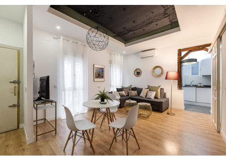 Mieszkanie do wynajęcia - Calle de Cervantes Madrid, Hiszpania, 70 m², 2263 USD (8916 PLN), NET-94970291