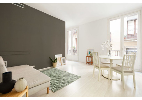 Mieszkanie do wynajęcia - Carrer d'Ataülf Barcelona, Hiszpania, 60 m², 2430 USD (9794 PLN), NET-95471910