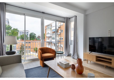 Mieszkanie do wynajęcia - Calle del Arquitecto Gaudí Madrid, Hiszpania, 50 m², 2025 USD (8140 PLN), NET-95765625