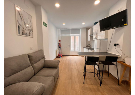 Mieszkanie do wynajęcia - Calle de Teruel Madrid, Hiszpania, 35 m², 1723 USD (6926 PLN), NET-95765846