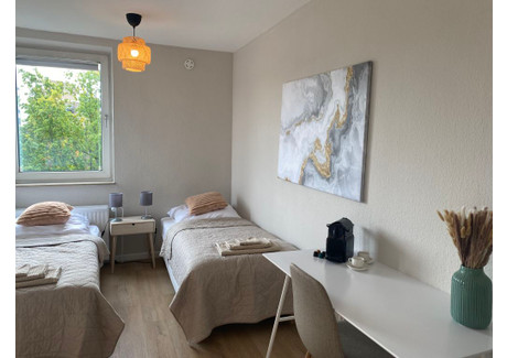 Mieszkanie do wynajęcia - Westpreußenstraße Bonn, Niemcy, 27 m², 1468 USD (5856 PLN), NET-95766068