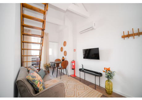 Mieszkanie do wynajęcia - Rua Joaquim António de Aguiar Porto, Portugalia, 40 m², 1833 USD (7662 PLN), NET-97665747