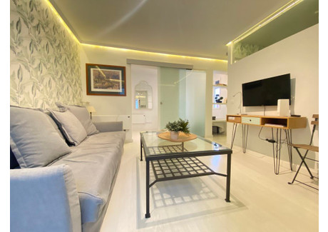 Mieszkanie do wynajęcia - Calle de San Lorenzo Madrid, Hiszpania, 60 m², 2052 USD (8085 PLN), NET-90902721