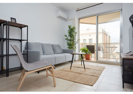 Mieszkanie do wynajęcia - Carrer Gran de Gràcia Barcelona, Hiszpania, 70 m², 2706 USD (10 472 PLN), NET-92702025