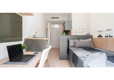Mieszkanie do wynajęcia - Calle del Profesor Clavera Granada, Hiszpania, 16 m², 678 USD (2670 PLN), NET-93840415