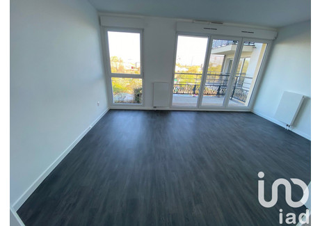 Mieszkanie na sprzedaż - Dugny, Francja, 28 m², 150 544 USD (612 715 PLN), NET-102981877