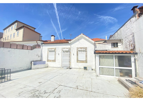 Dom na sprzedaż - Porto, Portugalia, 73 m², 293 940 USD (1 181 640 PLN), NET-98281911