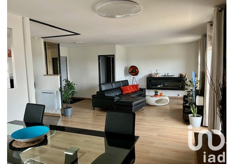 Mieszkanie na sprzedaż - Saintes, Francja, 82 m², 202 596 USD (840 772 PLN), NET-100696377