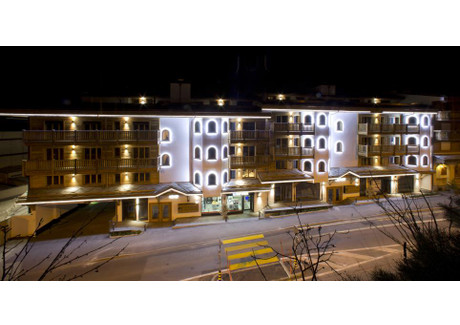 Lokal handlowy na sprzedaż - 3963 Crans-Montana, Switzerland Crans-Montana, Szwajcaria, 70 m², 464 200 USD (1 898 579 PLN), NET-94684216