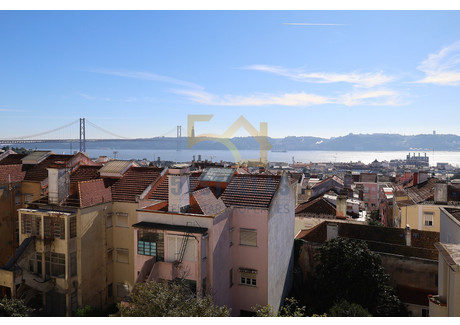 Mieszkanie na sprzedaż - Lisboa, Ajuda, Portugal Lisboa, Portugalia, 70 m², 496 614 USD (1 906 996 PLN), NET-99601869