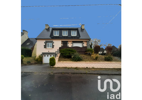 Dom na sprzedaż - Carhaix-Plouguer, Francja, 125 m², 174 544 USD (715 630 PLN), NET-103042043