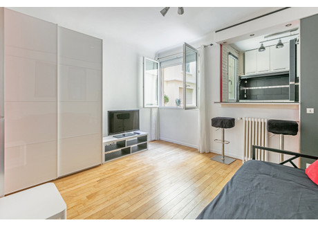 Mieszkanie na sprzedaż - Paris, Francja, 25 m², 280 517 USD (1 141 705 PLN), NET-102411587