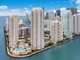 Dom na sprzedaż - 848 Brickell Key Dr Miami, Usa, 213,03 m², 2 500 000 USD (9 850 000 PLN), NET-98114293