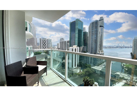 Mieszkanie na sprzedaż - 31 SE 5th St Miami, Usa, 97,64 m², 690 000 USD (2 649 600 PLN), NET-99477880