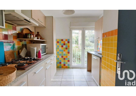 Mieszkanie na sprzedaż - Le Lavandou, Francja, 67 m², 235 754 USD (928 869 PLN), NET-95000524