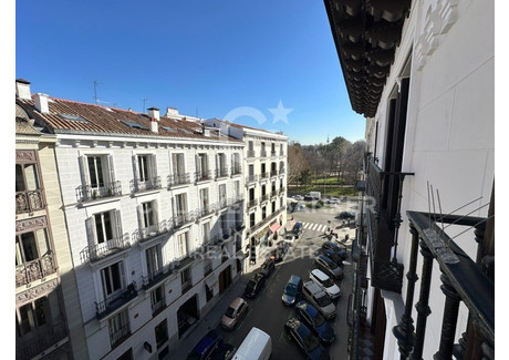 Dom na sprzedaż - Madrid, Madrid, Retiro, Jerónimos Madrid, Madrid, Retiro, Jerónimos Ma Madrid, Hiszpania, 238,95 m², 4 364 516 USD (17 894 516 PLN), NET-100838777