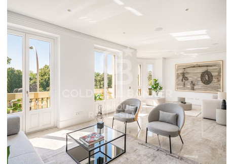 Dom na sprzedaż - Madrid, Madrid, Barrio de Salamanca, Recoletos Madrid, Madrid, Barrio Madrid, Hiszpania, 241,92 m², 4 111 794 USD (16 817 239 PLN), NET-100838784