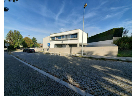 Dom na sprzedaż - VERMOIM Maia, Portugalia, 325 m², 827 689 USD (3 178 327 PLN), NET-92299994