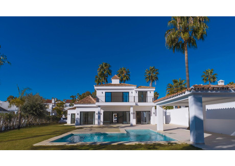 Dom na sprzedaż - Marbella, Hiszpania, 270 m², 2 621 353 USD (10 668 906 PLN), NET-94756585