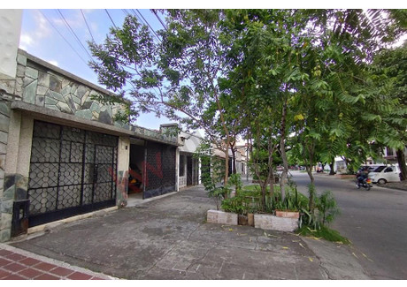 Dom na sprzedaż - Calle 11 # Cali, Kolumbia, 238 m², 97 889 USD (401 347 PLN), NET-94748121