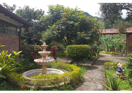 Dom na sprzedaż - Tena, Cundinamarca, Colombia Tena, Kolumbia, 509 m², 162 696 USD (637 769 PLN), NET-93549319