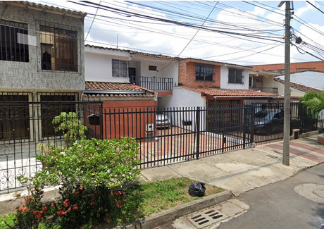 Dom na sprzedaż - Av. 3 Nte. & Cl. 52 Nte., Cali, Valle del Cauca, Colombia Cali, Kolumbia, 130 m², 108 307 USD (424 562 PLN), NET-100329889