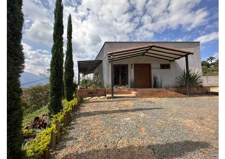 Dom na sprzedaż - Cl. 61 Sur #30b-240, Los Almendros, Sabaneta, Antioquia, Colombia Sabaneta, Kolumbia, 229 m², 645 671 USD (2 679 535 PLN), NET-98482249