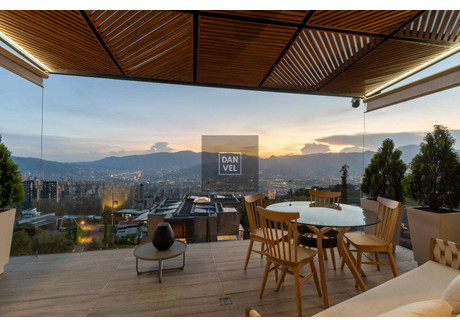 Dom na sprzedaż - Medellín Kolumbia, 700 m², 2 404 797 USD (9 859 666 PLN), NET-102092253