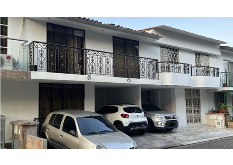 Dom na sprzedaż - Cl. 18 #56-40, Comuna 17, Cali, Valle del Cauca, Colombia Cali, Kolumbia, 149 m², 108 024 USD (442 898 PLN), NET-100684901