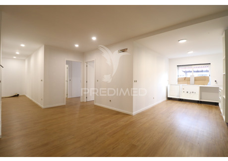 Mieszkanie na sprzedaż - Braga (Maximinos, Sé e Cividade) Braga, Portugalia, 111 m², 230 809 USD (888 614 PLN), NET-94646099