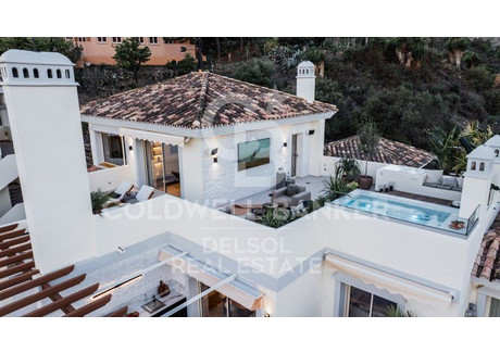 Mieszkanie na sprzedaż - Málaga, Marbella, Nueva Andalucía, La Cerquill Málaga, Marbella, Nueva Marbella, Hiszpania, 171,96 m², 2 765 126 USD (10 645 734 PLN), NET-94979184