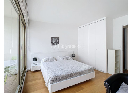 Mieszkanie na sprzedaż - Paris, Francja, 24 m², 339 309 USD (1 387 774 PLN), NET-101807736