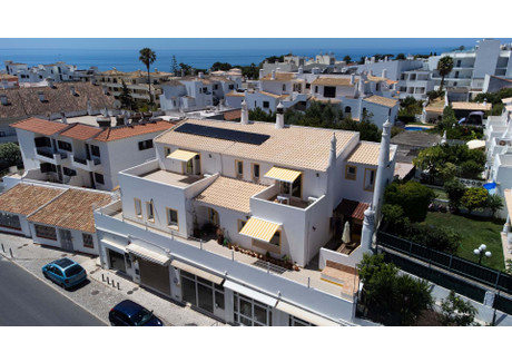 Dom na sprzedaż - Albufeira E Olhos De Água, Portugalia, 234 m², 817 397 USD (3 351 327 PLN), NET-99239673