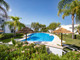 Dom na sprzedaż - Marbella, Hiszpania, 701 m², 3 256 951 USD (12 832 385 PLN), NET-97125505