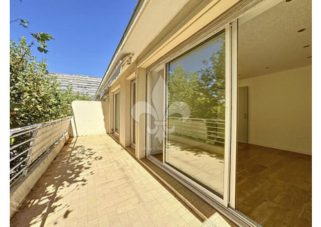 Mieszkanie na sprzedaż - Cannes, Francja, 65,02 m², 581 145 USD (2 278 087 PLN), NET-100476704