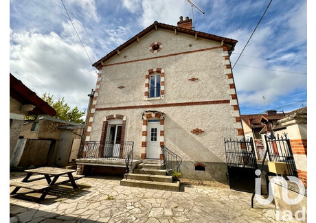 Dom na sprzedaż - Cosne-Cours-Sur-Loire, Francja, 85 m², 110 790 USD (453 133 PLN), NET-101048052