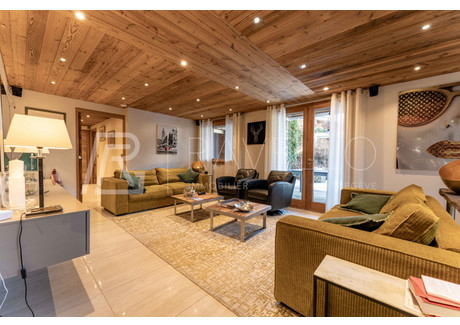 Mieszkanie na sprzedaż - Megeve, Francja, 164,5 m², 2 486 667 USD (10 319 668 PLN), NET-99021302