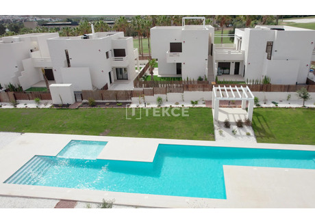 Mieszkanie na sprzedaż - Algorfa, Castillo de Montemar Alicante, Hiszpania, 70 m², 260 849 USD (1 069 481 PLN), NET-94745265