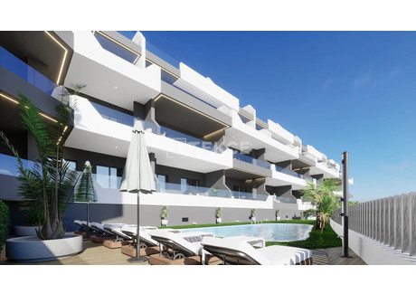 Mieszkanie na sprzedaż - Benijófar, Benijófar Centro Alicante, Hiszpania, 56 m², 279 293 USD (1 125 550 PLN), NET-96350386