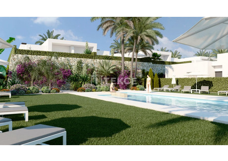 Mieszkanie na sprzedaż - Algorfa, Castillo de Montemar Alicante, Hiszpania, 70 m², 301 472 USD (1 233 022 PLN), NET-97668140