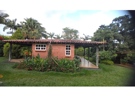 Dom na sprzedaż - Cra. 7 #11-75, COMUNA 3, Cali, Valle del Cauca, Colombia Yotoco, Kolumbia, 250 m², 135 894 USD (557 164 PLN), NET-96107964