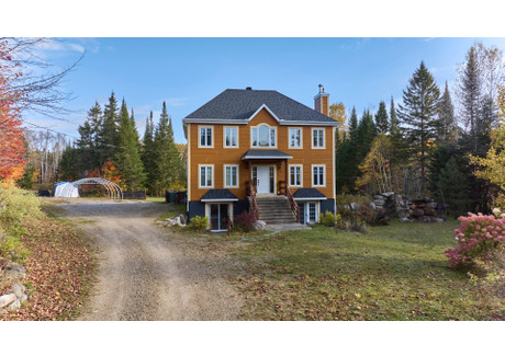 Dom na sprzedaż - 400 Ch. Clef-du-Pimbina, Saint-Donat, QC J0T2C0, CA Saint-Donat, Kanada, 227 m², 561 456 USD (2 285 127 PLN), NET-101362471