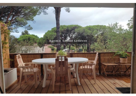 Mieszkanie na sprzedaż - Sainte-Maxime, Francja, 73 m², 496 160 USD (2 029 295 PLN), NET-102171522