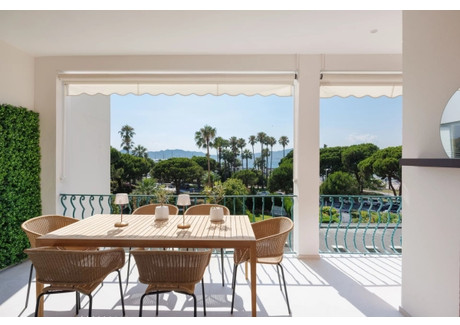 Mieszkanie na sprzedaż - Cannes, Francja, 80 m², 2 084 575 USD (8 546 757 PLN), NET-99807684