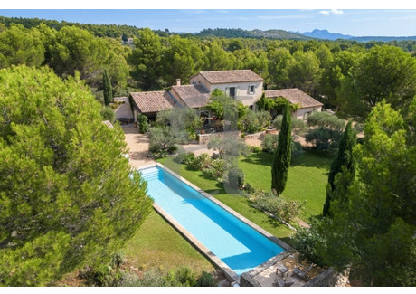 Dom na sprzedaż - Maussane Les Alpilles, Francja, 250 m², 2 577 601 USD (10 568 164 PLN), NET-102999707