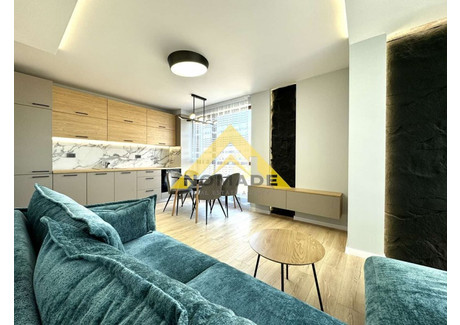 Mieszkanie na sprzedaż - Южен/Iujen Пловдив/plovdiv, Bułgaria, 73 m², 126 151 USD (517 220 PLN), NET-102159395