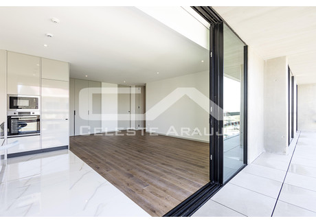 Mieszkanie na sprzedaż - Rua Espinho, Portugalia, 115 m², 422 505 USD (1 685 793 PLN), NET-95370531