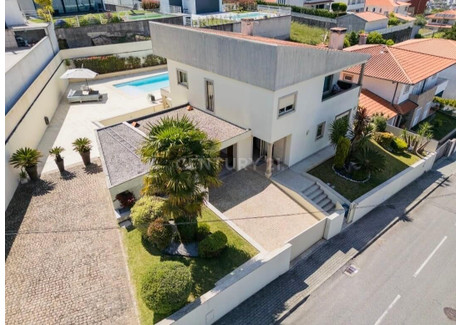 Dom na sprzedaż - Aldão, Portugalia, 278 m², 445 376 USD (1 848 312 PLN), NET-98978576